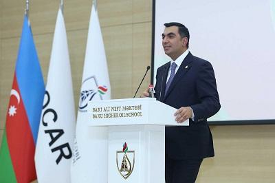 Tələbələr yarışda 4000 manat qazandılar